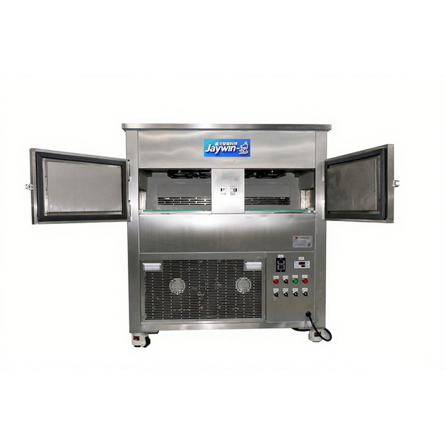 Rapid freezing tunnel for cosmetics, lipsticks and lipsticks